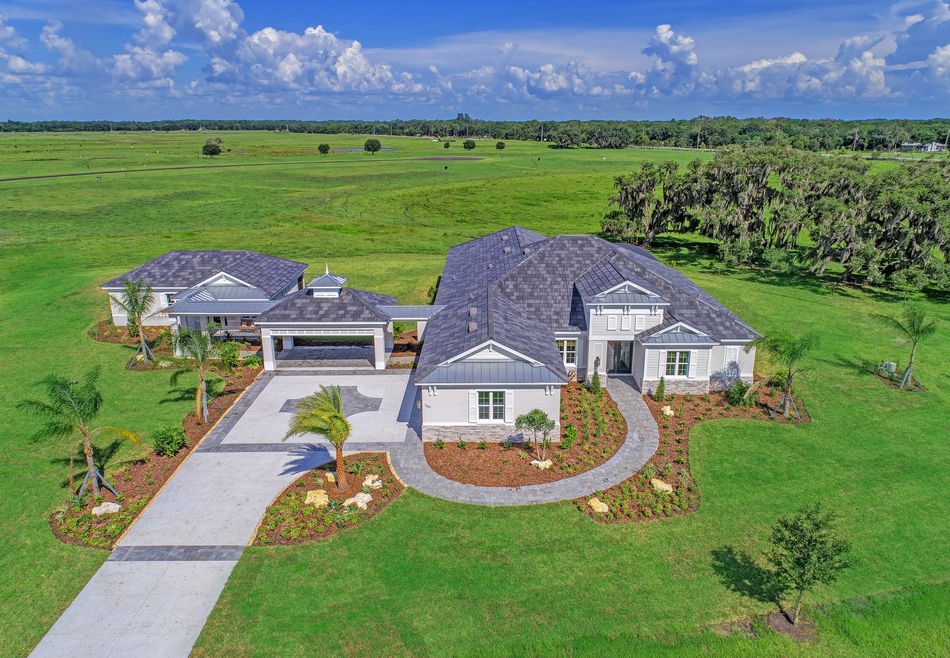 Hampton Lakes | Sarasota Luxury Homes